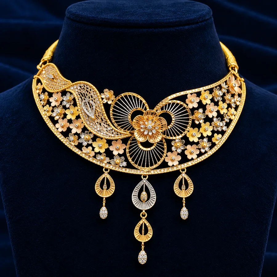 Necklaces collection piece